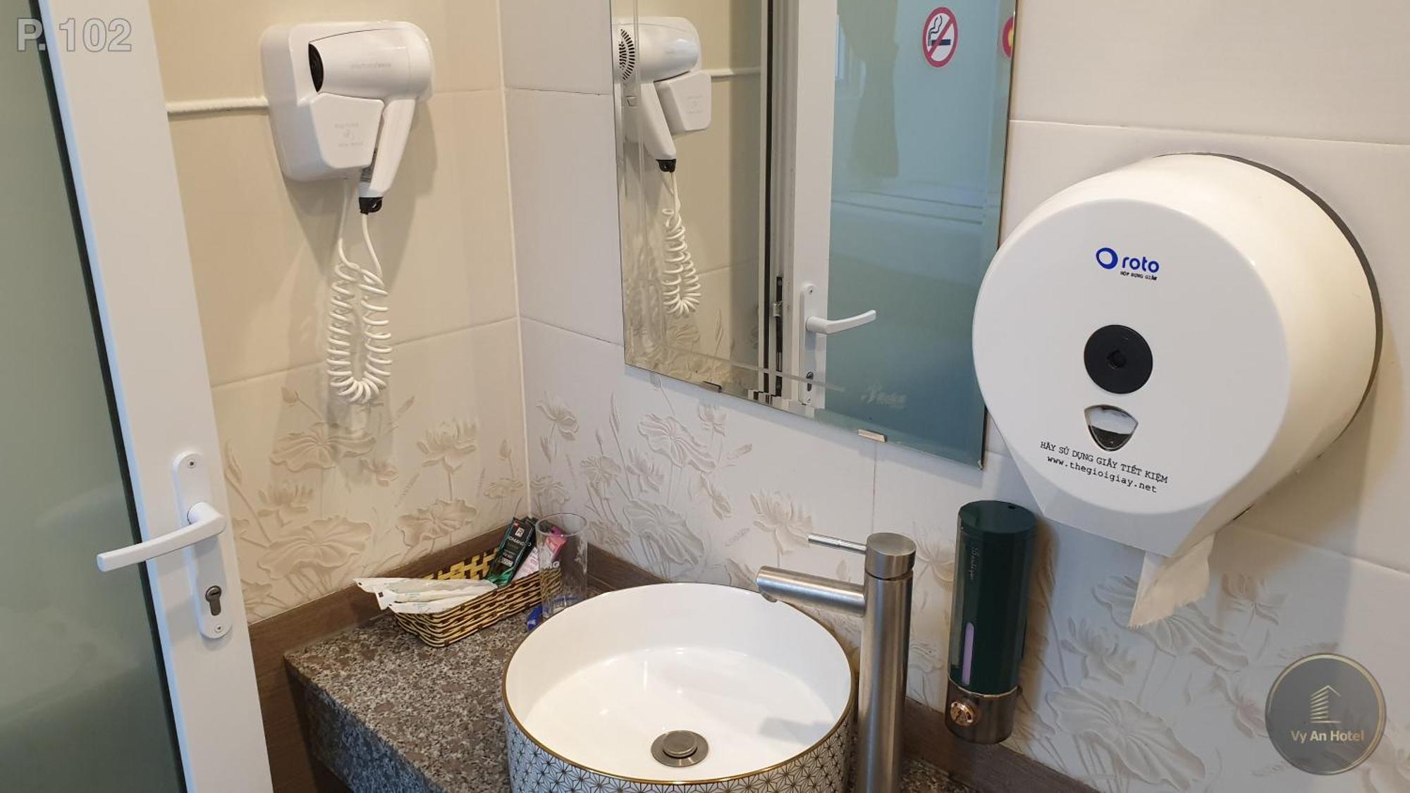 Vy An Hotel バオロク エクステリア 写真